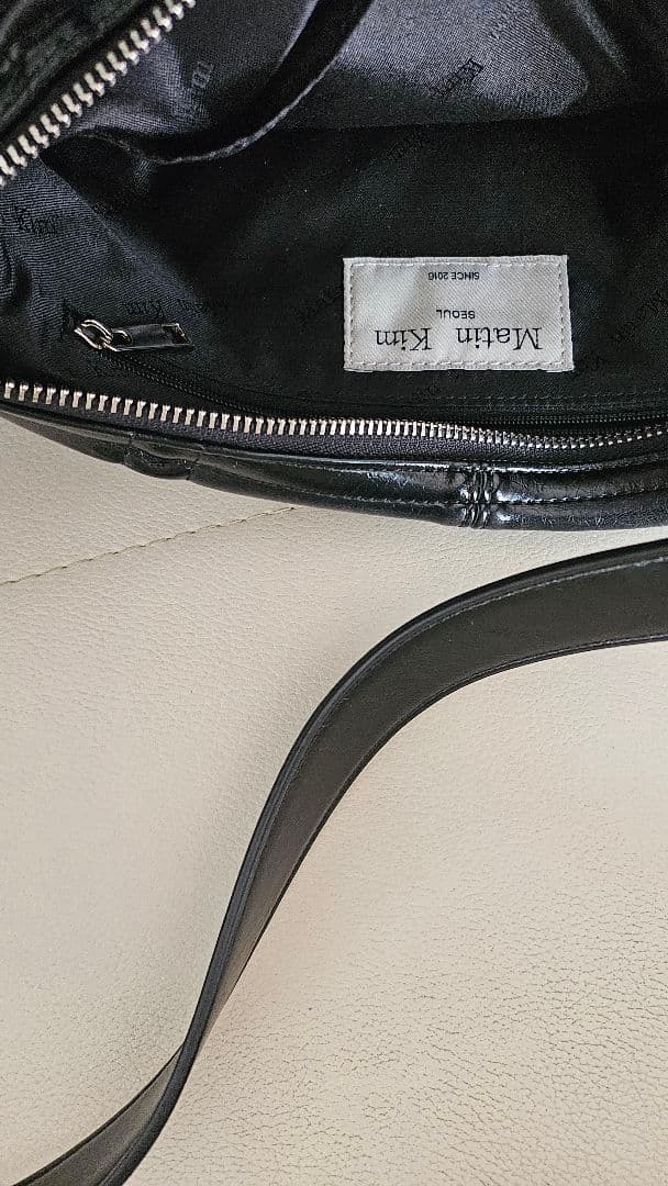 Martha Kim 黒 ショルダーバッグ