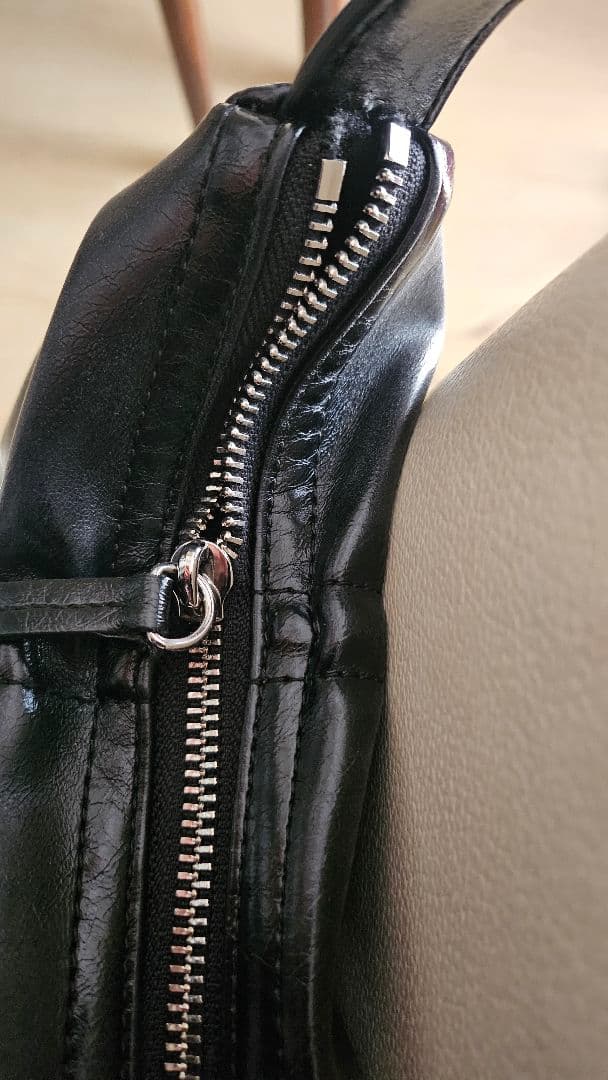 Martha Kim 黒 ショルダーバッグ