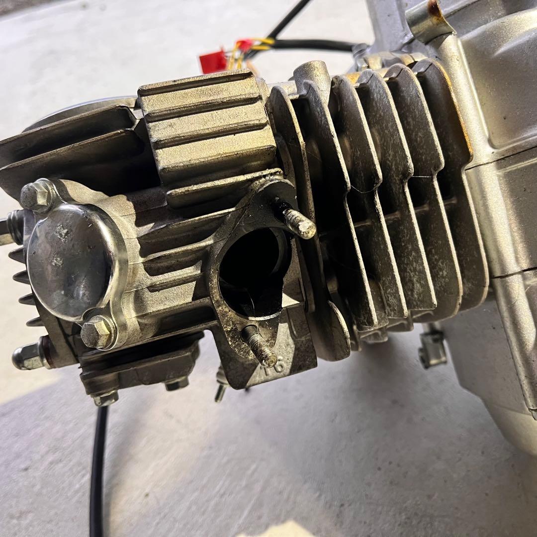 カブ系 中華125ccエンジン