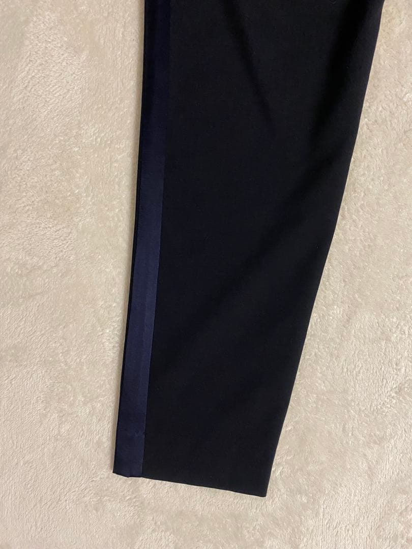 Herato ヘルト/loin. ロワン　井川遥