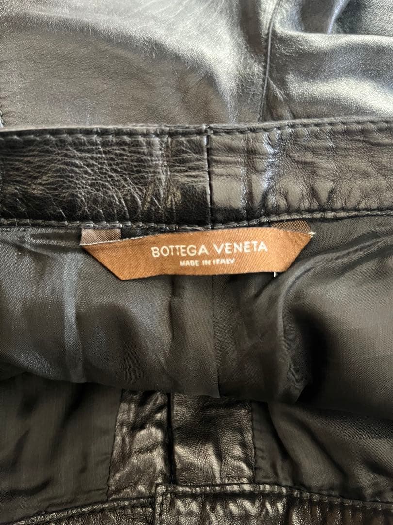 BOTTEGA VENETA ボッテガヴェネタ レザーパンツ レザースラックス