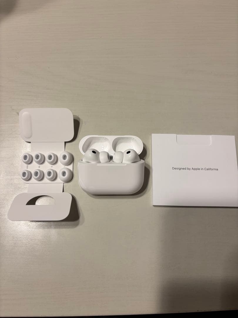 AirPods Pro 3 本体（ホワイト）　ほぼ未使用