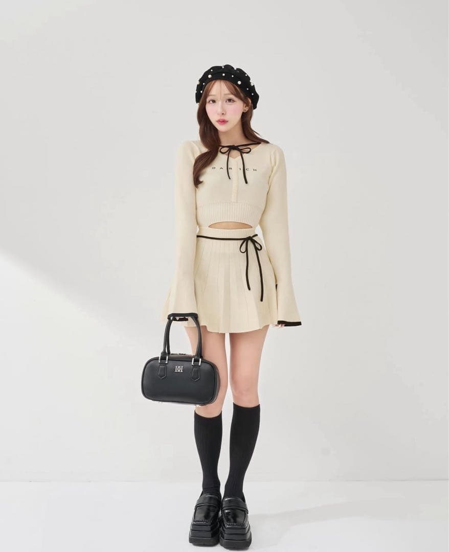 darich ダーリッチ ウエストオープンリボンデザインニットミニワンピース L