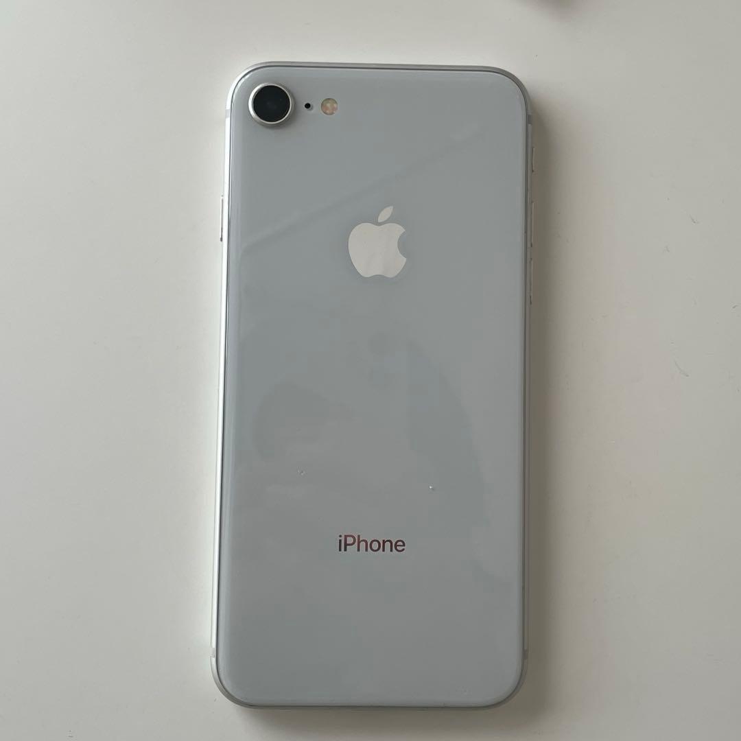 S*）様 iPhone 8 SIMフリー 本体 初期化済み バッテリー76%