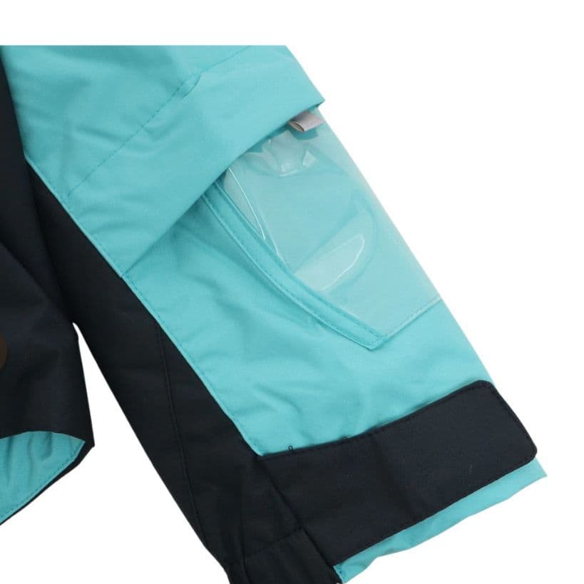 新品　DESCENTE　デサント　スキーウェア　上下セット　130cm　ジュニア