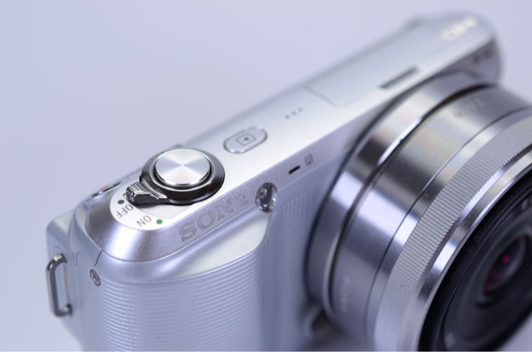 SONY NEX-C3 ダブルズームキット 動作確認済み　おまけケース付き