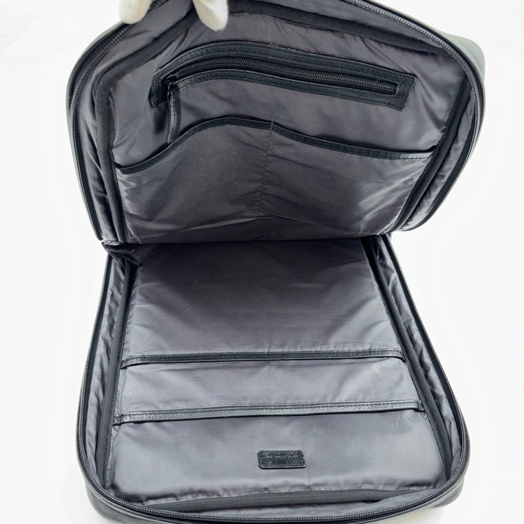 ✨美品✨　objects.io ソフトバックパック ミディアム レザー ブラック