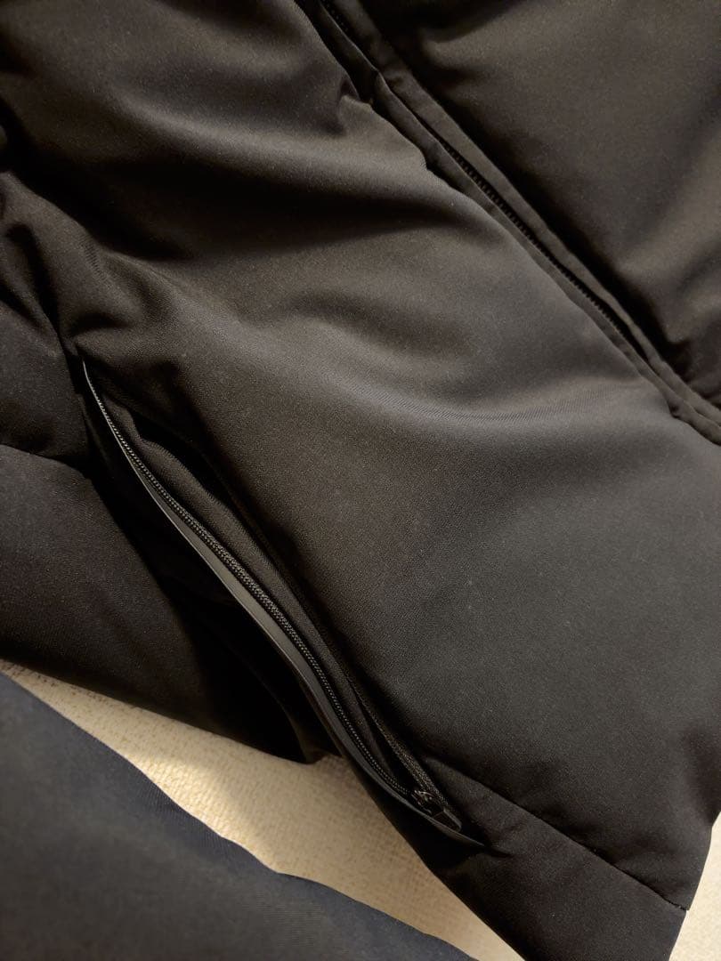 BEAUTY&YOUTH メンズダウンジャケット　ブラック