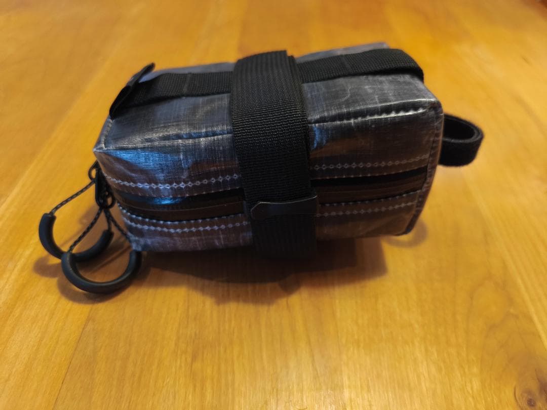 アクセサリー tade qui 2 hour tripper Dyneema Black