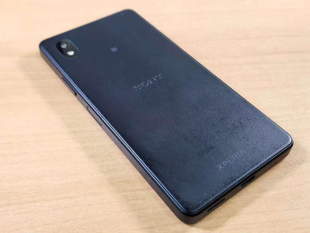 スマートフォン本体 020300B XPERIA A203SO 64GB