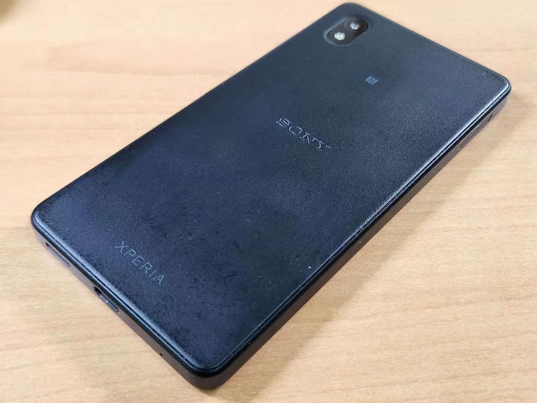 スマートフォン本体 020300B XPERIA A203SO 64GB