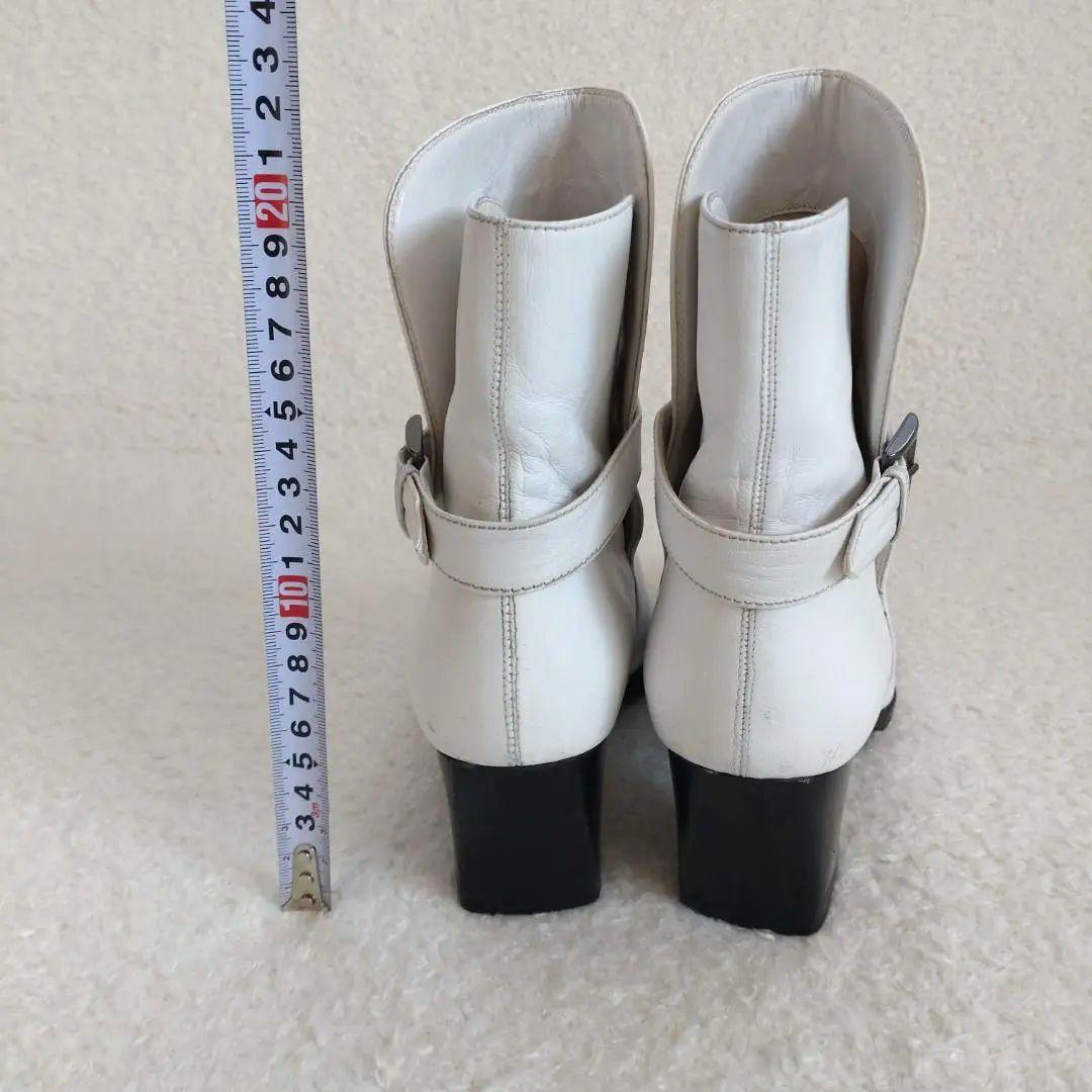 CHANEL ショートブーツ スクエアトゥ CC ココマーク 白 23～23.5