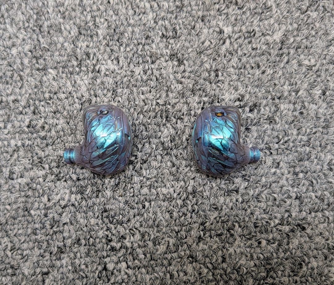 イヤホン ARTPICAL MICHAEL