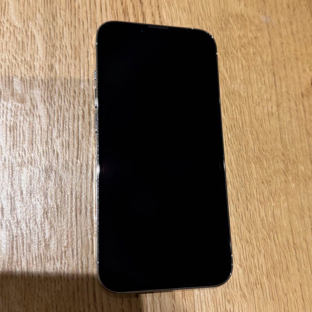 iPhone13Pro シルバー　256GB SIMフリー