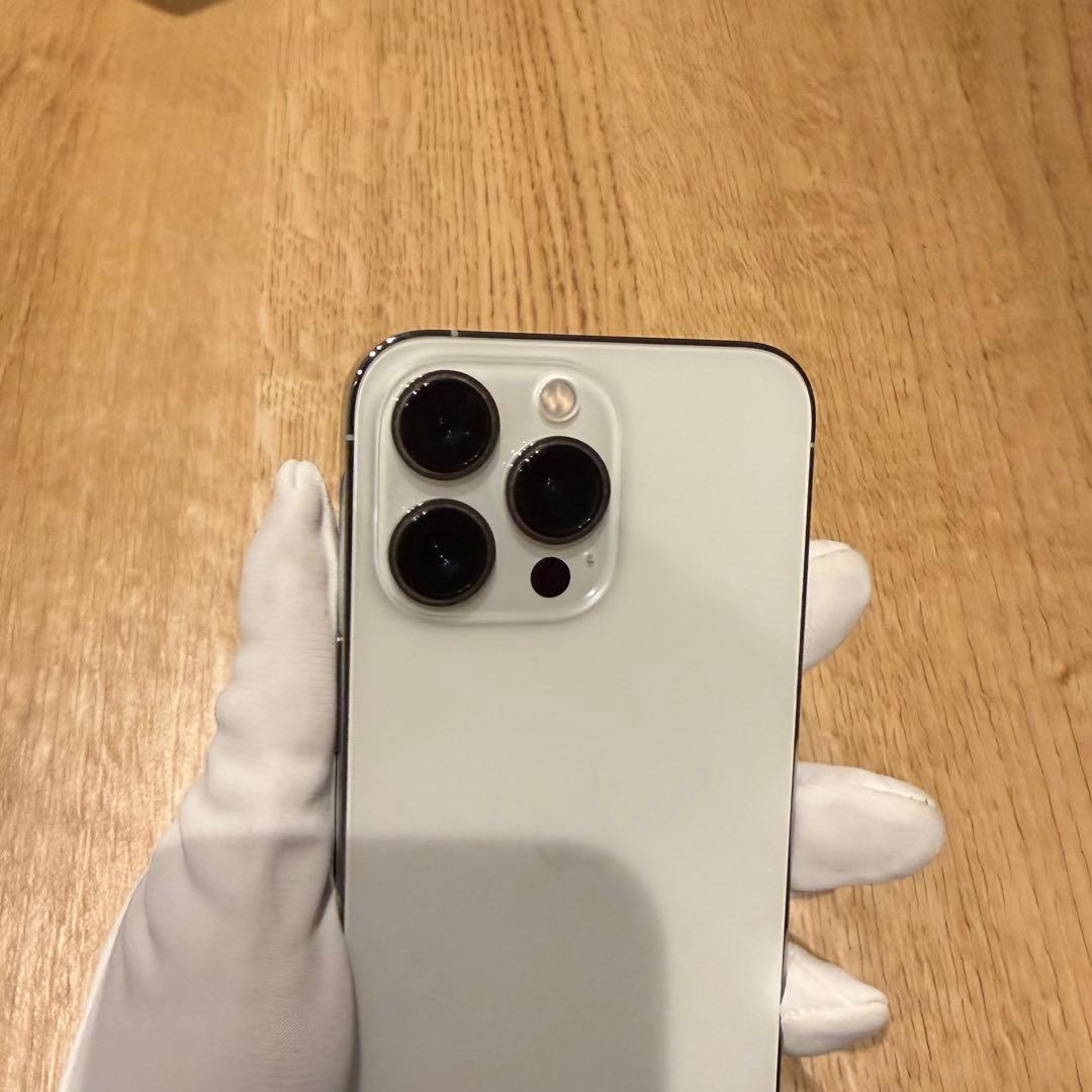 iPhone13Pro シルバー　256GB SIMフリー
