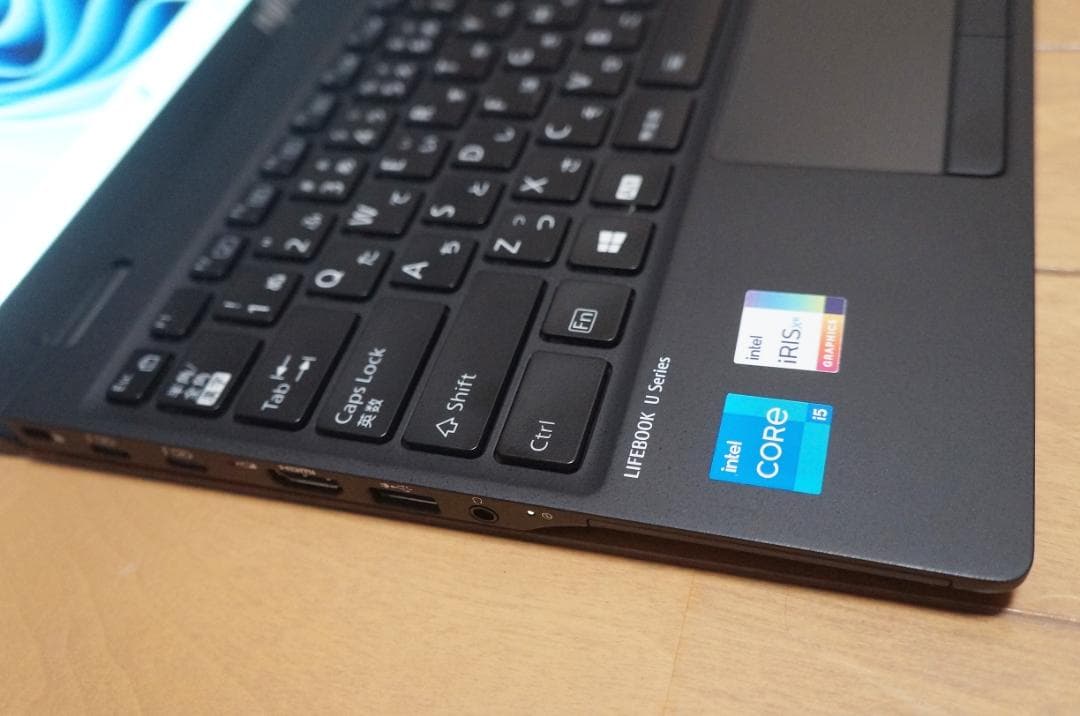富士通 LIFEBOOK U9311/F i5 16G 256G Office