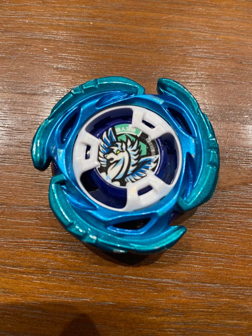 ベイブレードx エアロペガサス3-70A 使用品