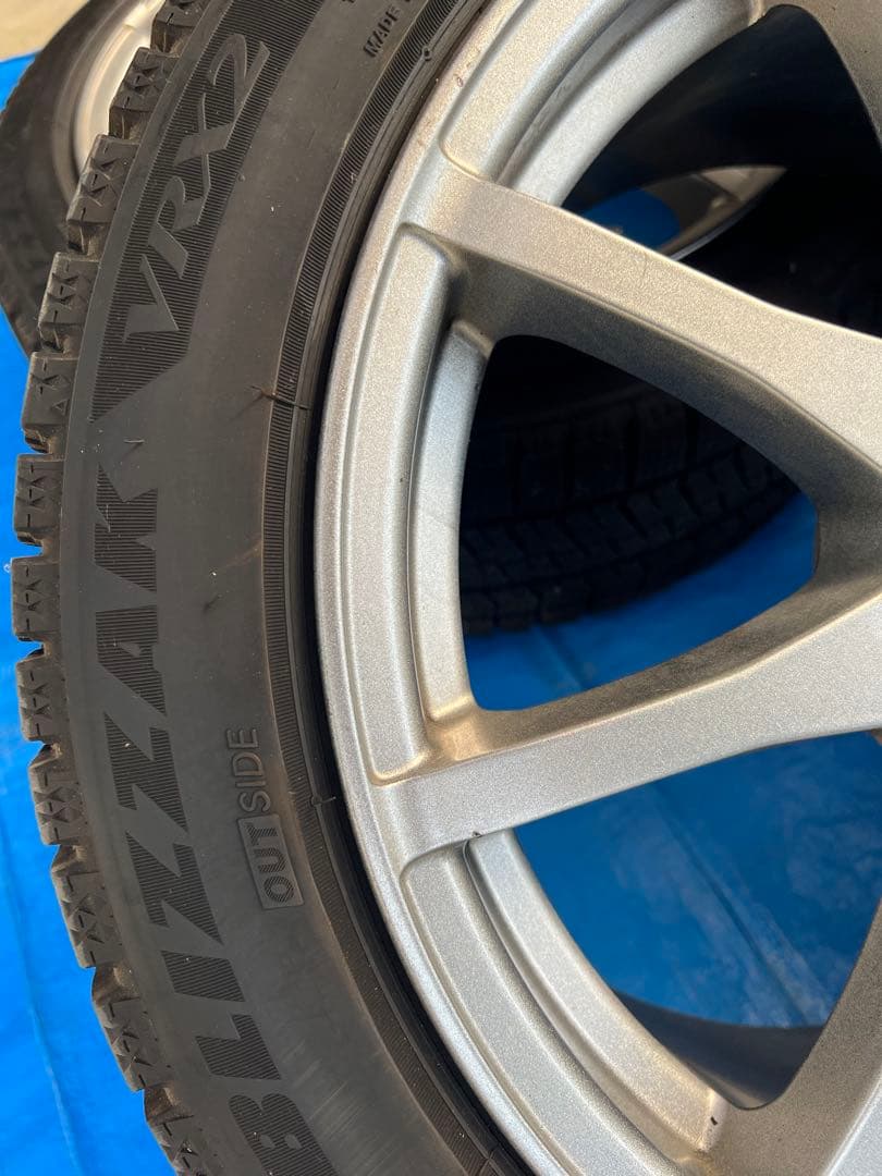 BLIZZAK VRX2 225/45R17 タイヤ・ホイールセット