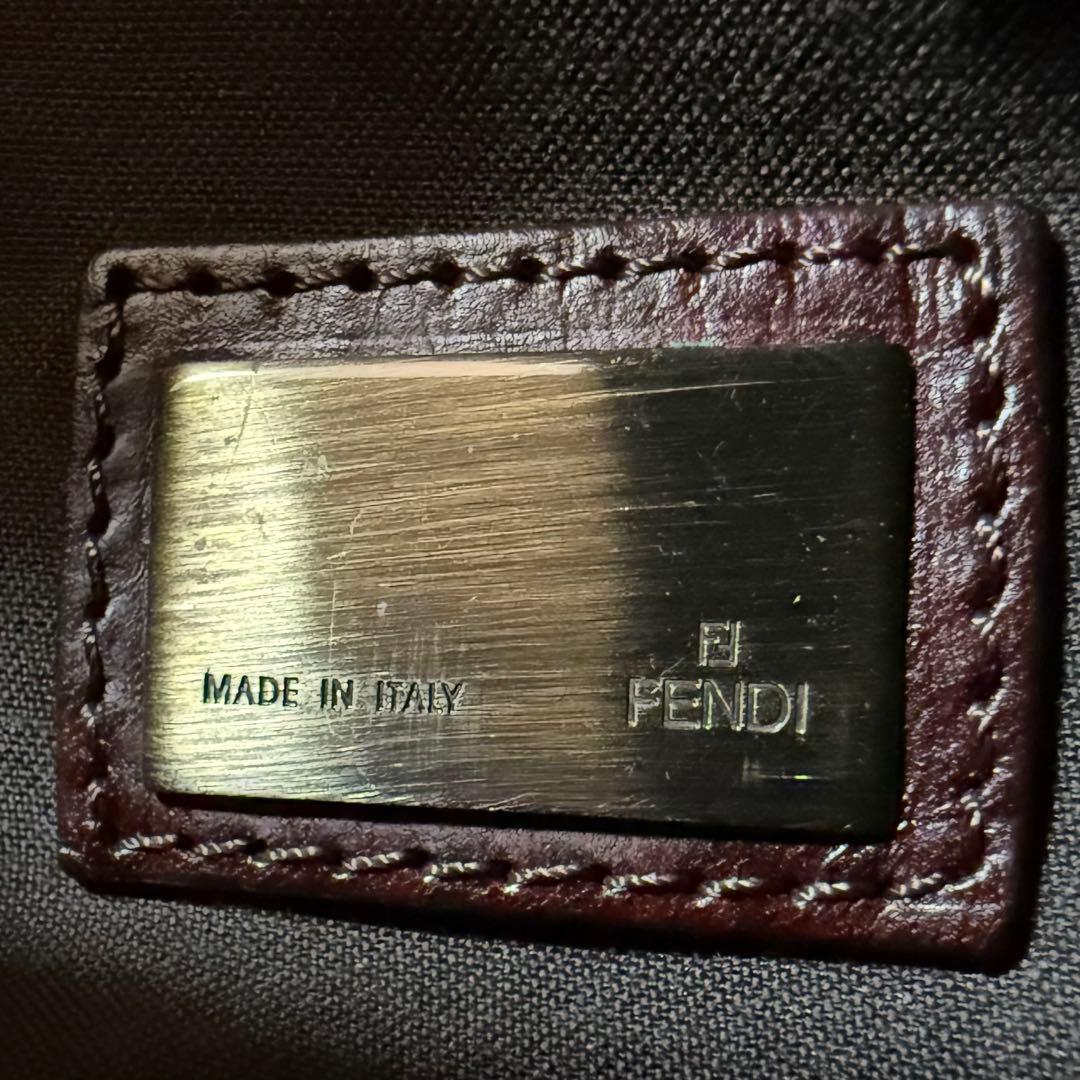 FENDI✨希少　ボディバッグ 黒　ウエストバッグ　ズッカ　マジックテープ　ミニ