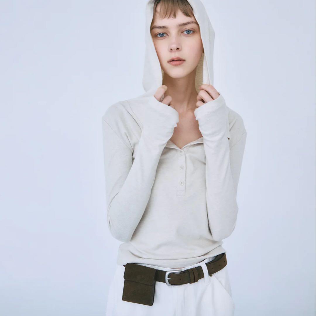 プロフ必読☆mii　Hoodie Slimカットトップス ヘザーベージュ