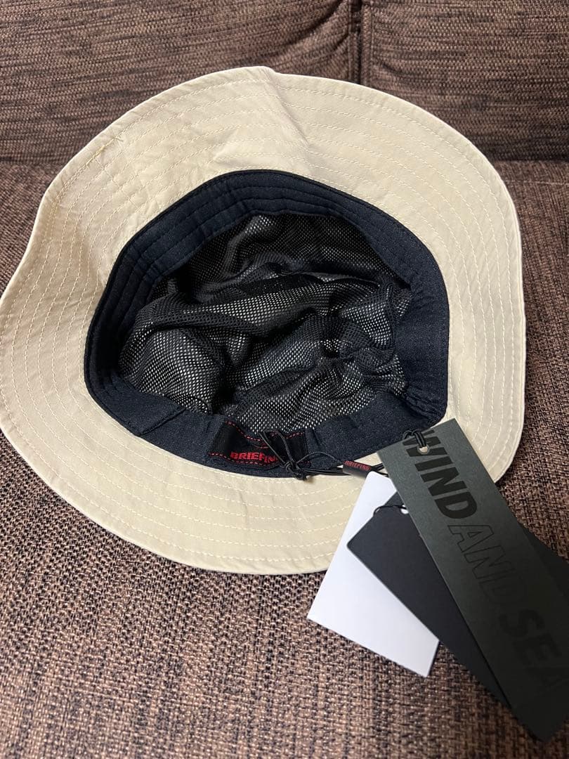 BRIEFING WIND AND SEAバケットハット ベージュ 新品タグ付き