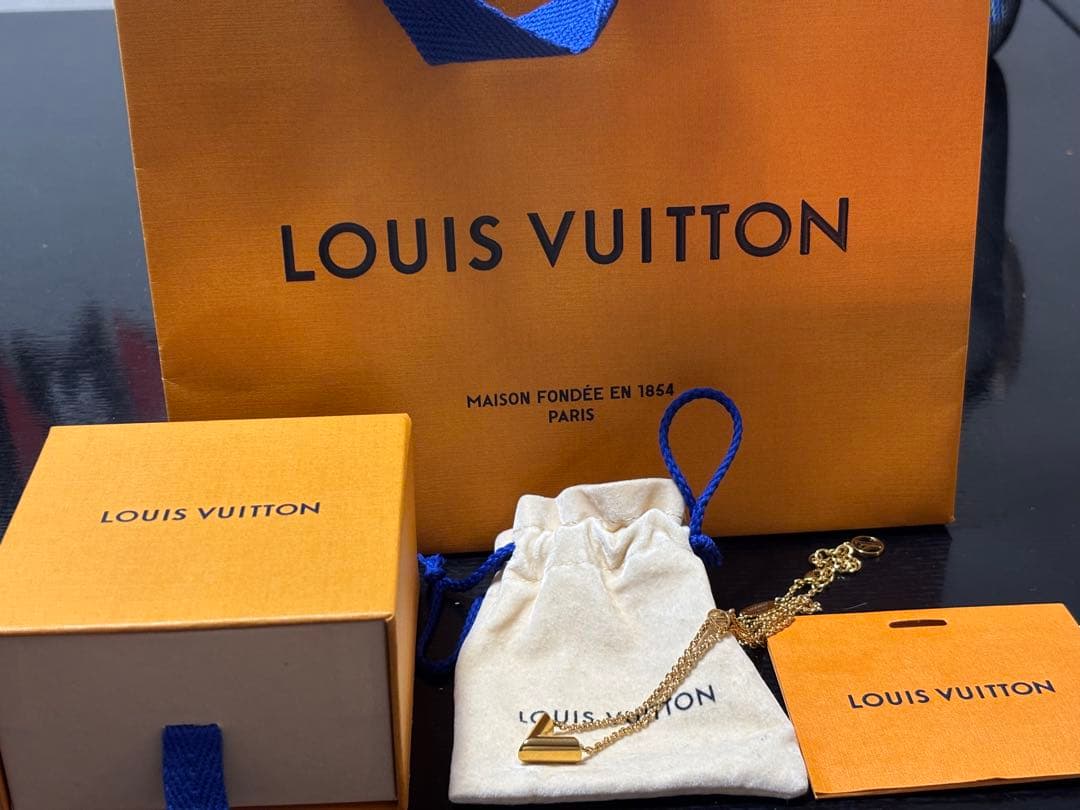 ルイヴィトン✴︎M00857 エセンシャルV ネックレス