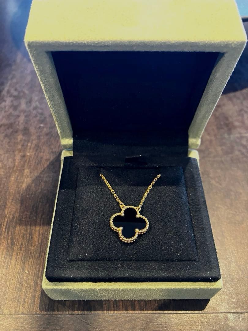 【美品】ヴァンクリーフ&アーペル正規品　オニキス　アルハンブラネックレス