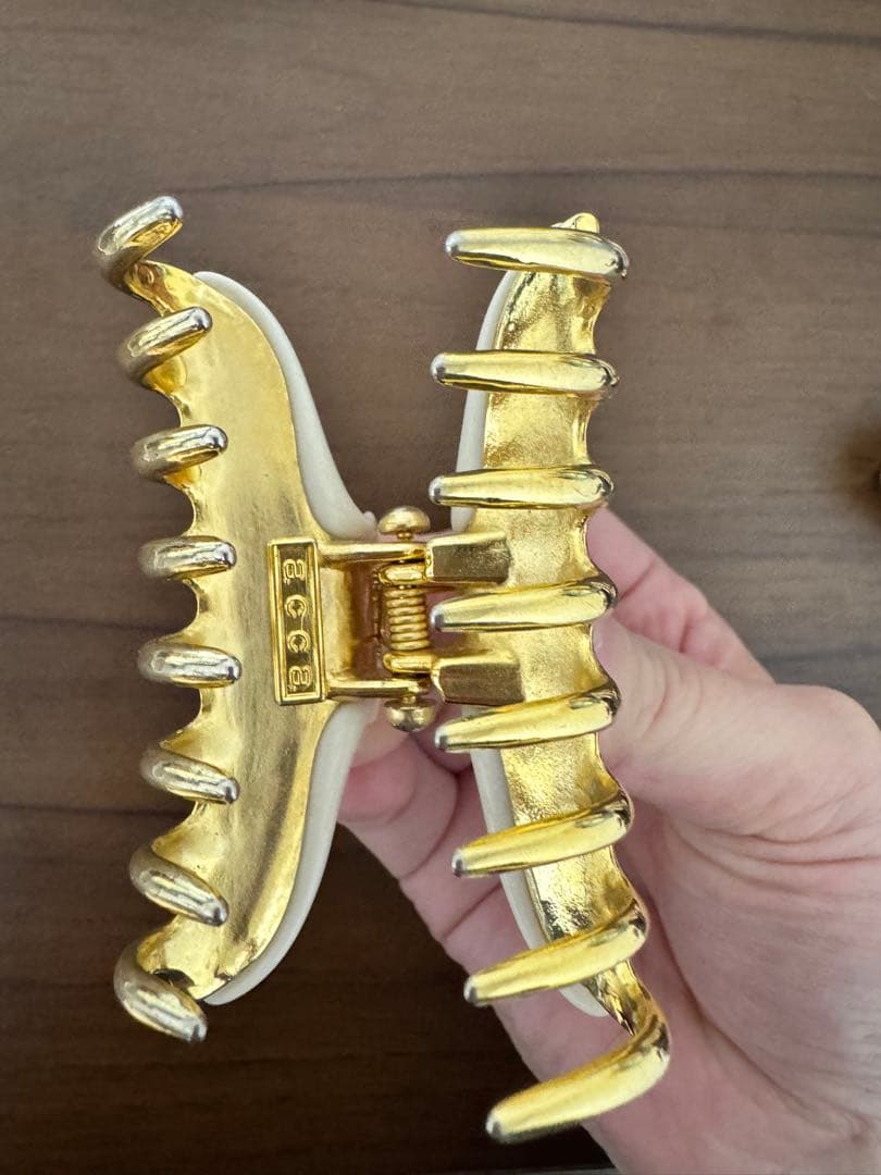 acca ヘアクリップ2個セット オフホワイト