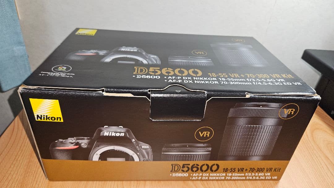 Nikon D5600 ダブルズームキット+単焦点レンズ1本 おまけ付き