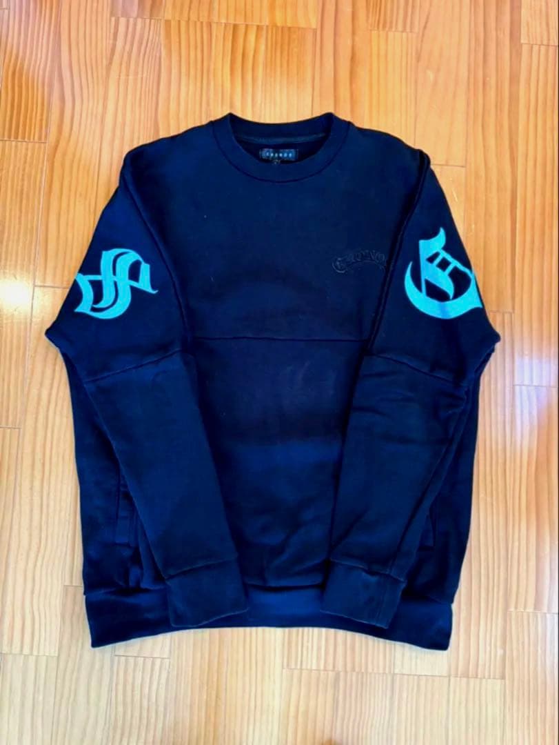 CRONOS 黒　プリントトレーナー