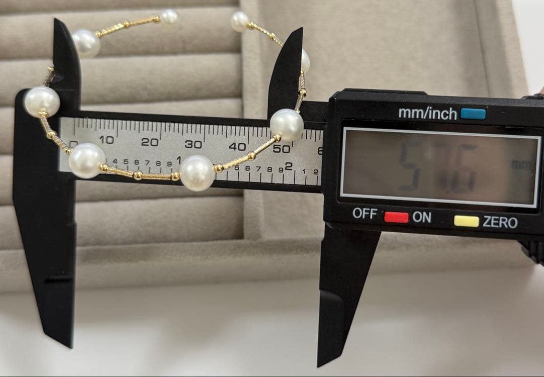 みみ　K18淡水パール　デザインブレスレット　バングル　本真珠