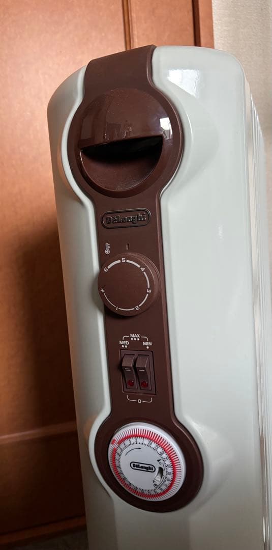 デロンギオイルヒーター RHJ21F1015