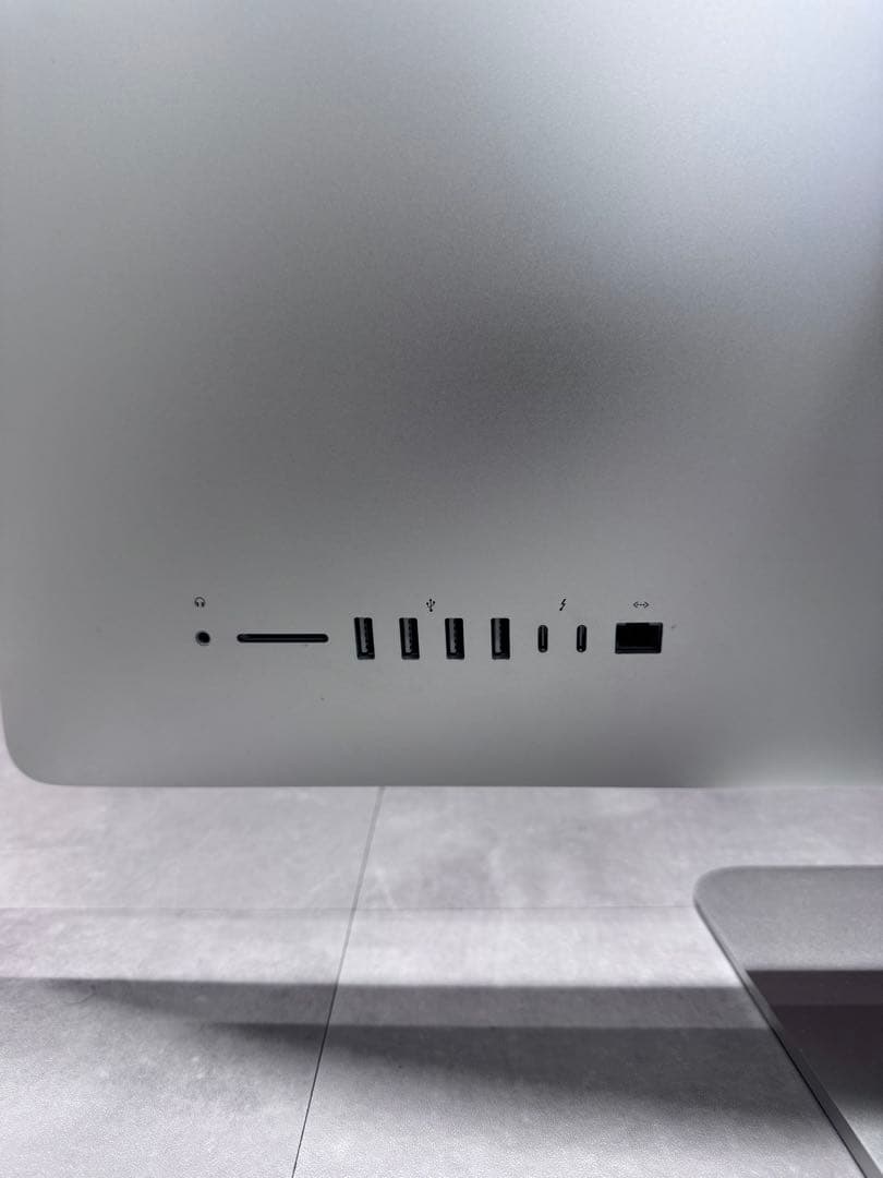 iMac 27インチ 5K (2017) メモリ32GB増設済！大容量1TB