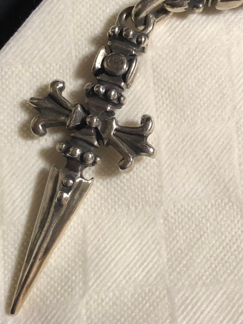 トラヴィスワーカー クロス ダガー キーチェーン travis walker