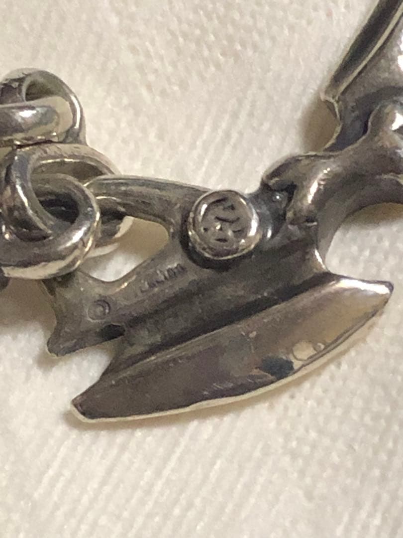 トラヴィスワーカー クロス ダガー キーチェーン travis walker