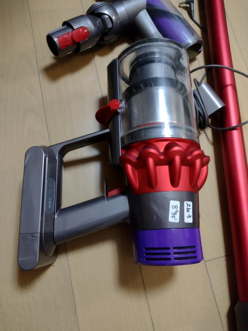 ダイソン★掃除機★V10★ＳV12★純正バッテリーの状態良好★スタンド付き★5