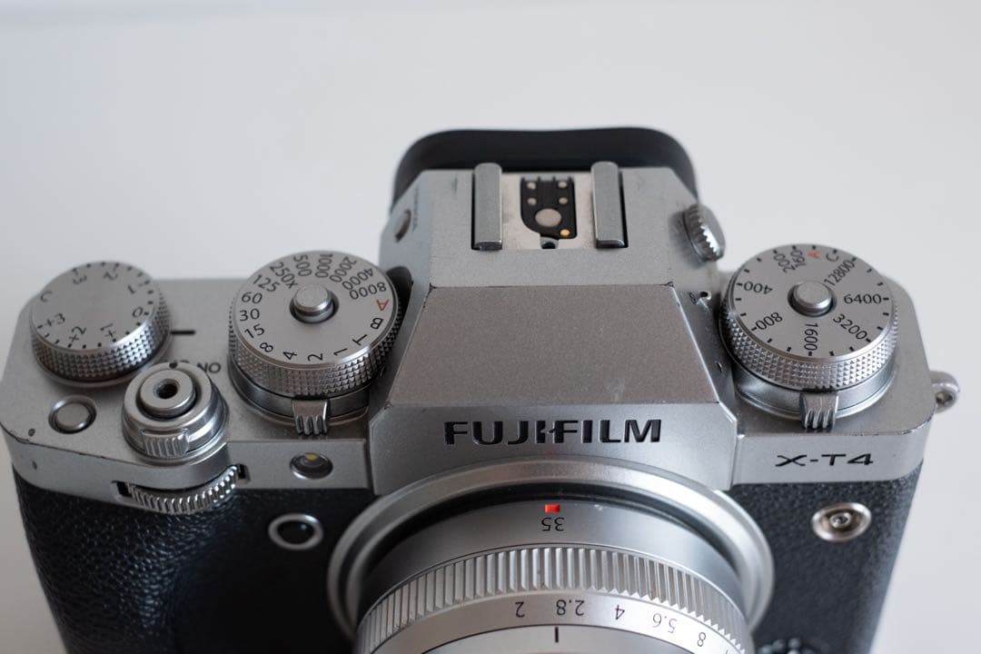Fujifilm X-T4 シルバー