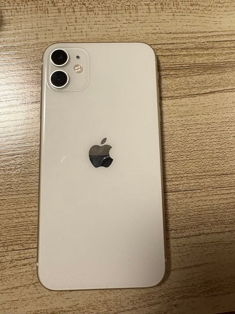 Apple iPhone 11 128gb ホワイト 本体