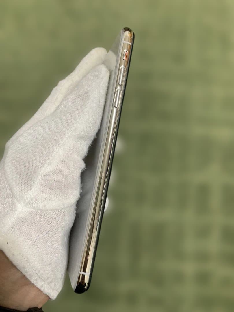 【新品同様★電池新品】iPhone XS MAX 256GB シルバー