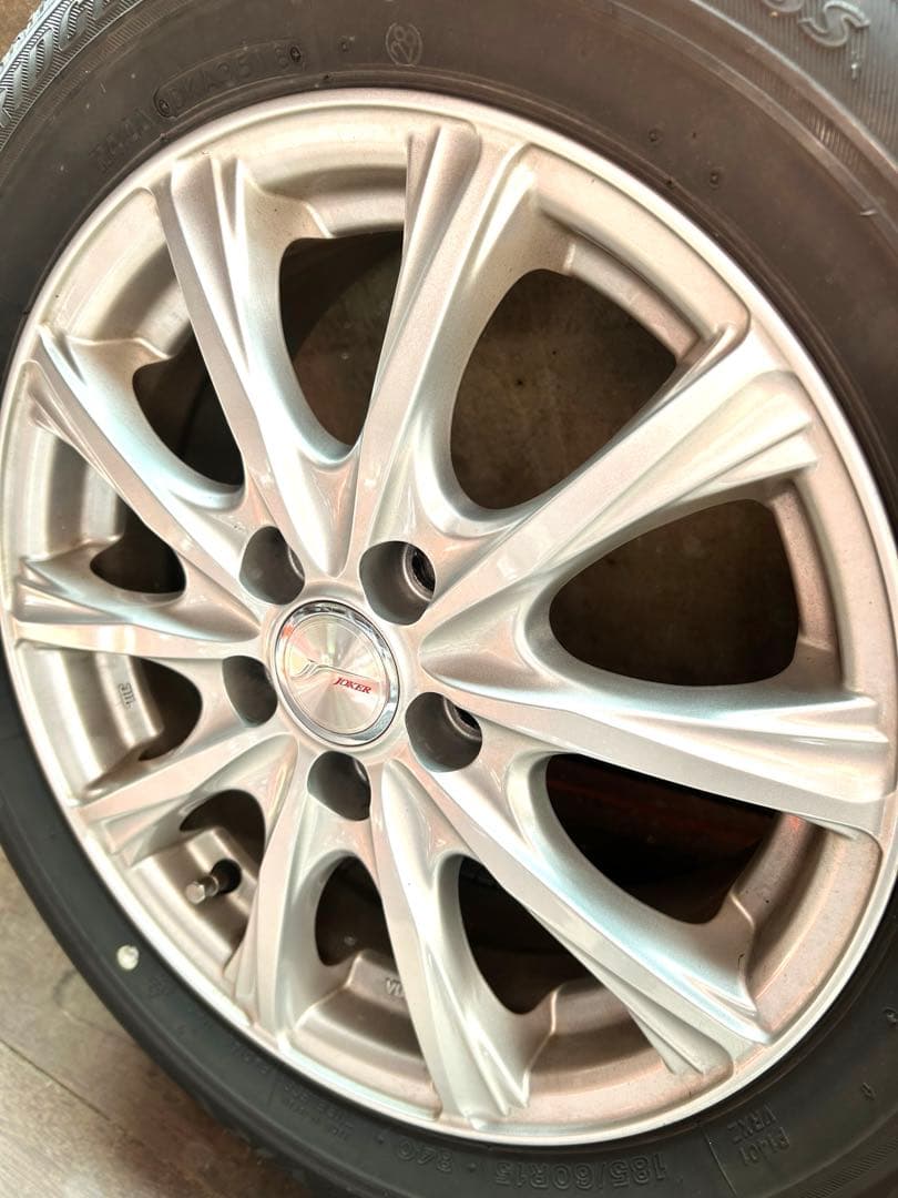 【美品】joker スタッドレス 185/60R15 PCD100 シエンタ