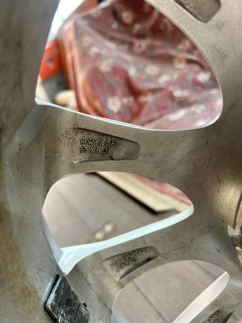 【美品】joker スタッドレス 185/60R15 PCD100 シエンタ