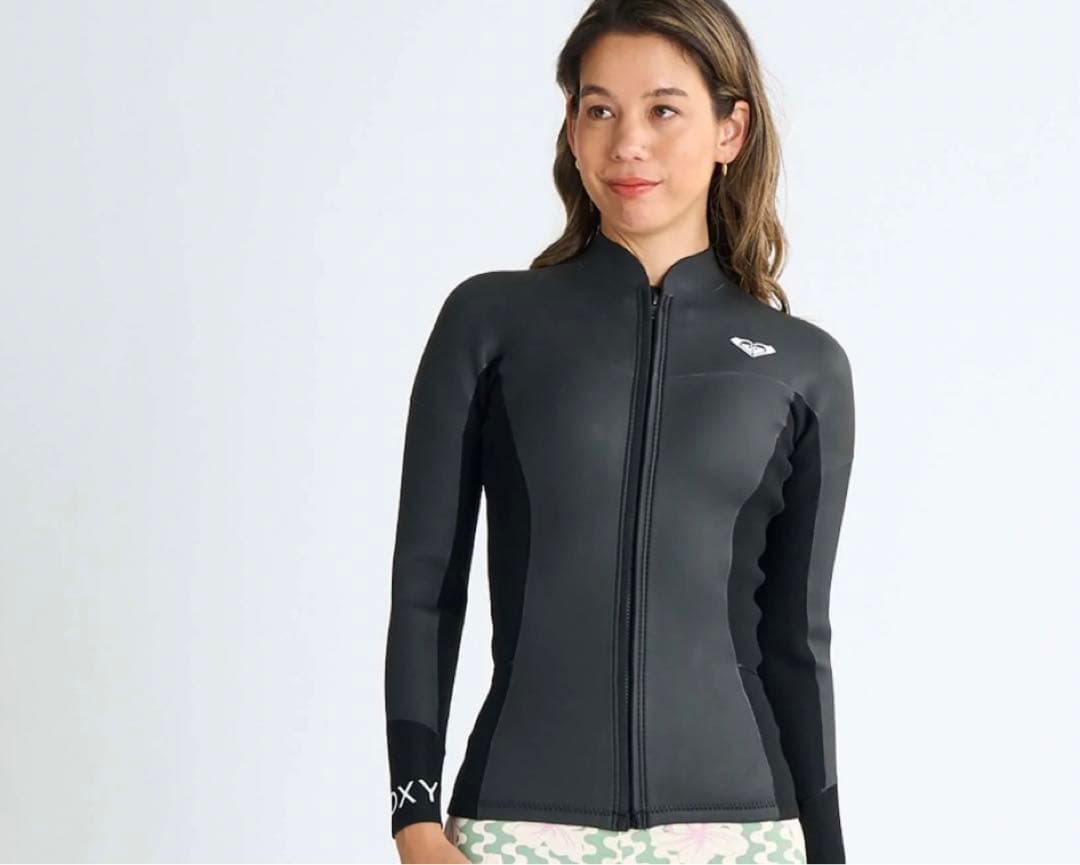 ROXY ブラック ジップアップタッパー