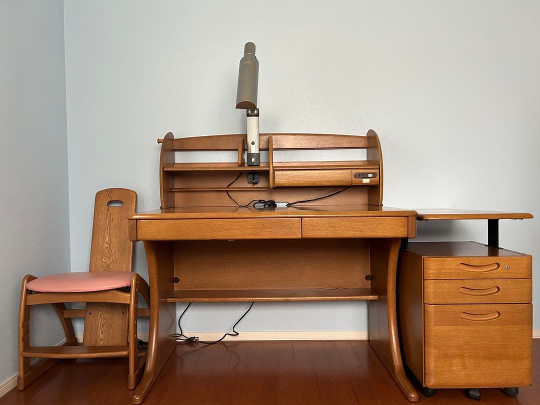 カリモク　学習机セット 4-2 袖机