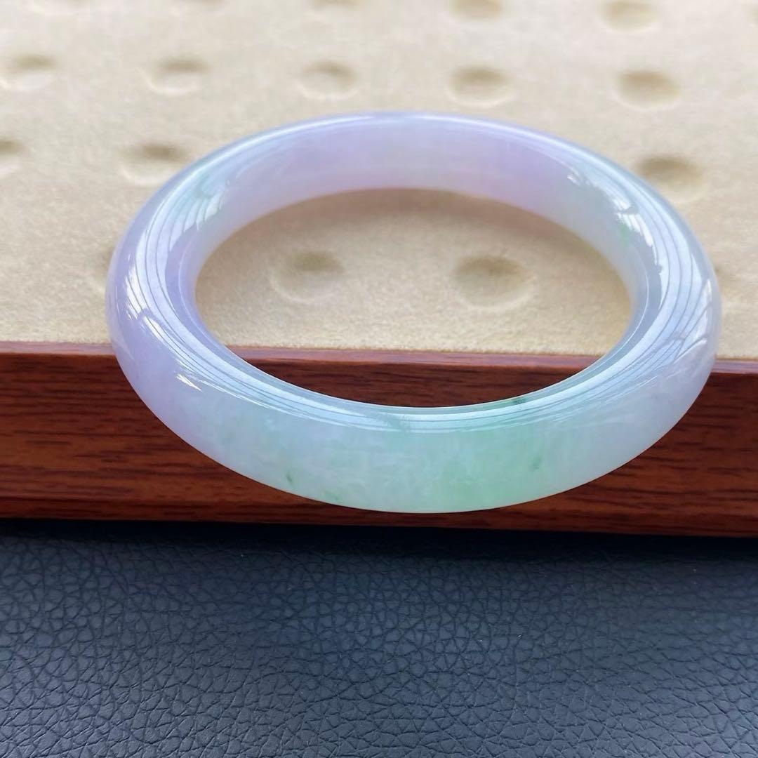 本翡翠、優雅、上品2色バングル