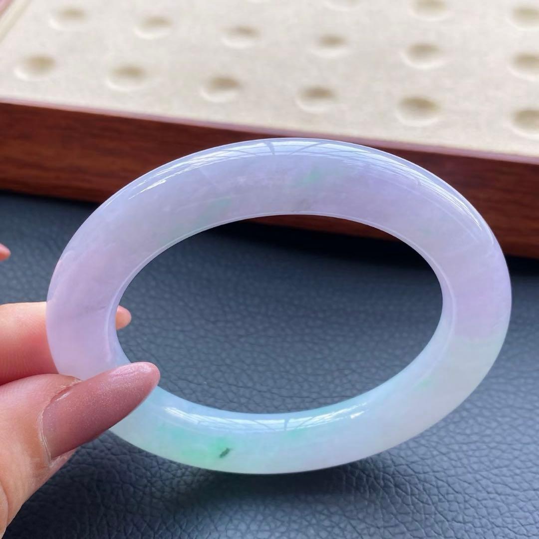 本翡翠、優雅、上品2色バングル