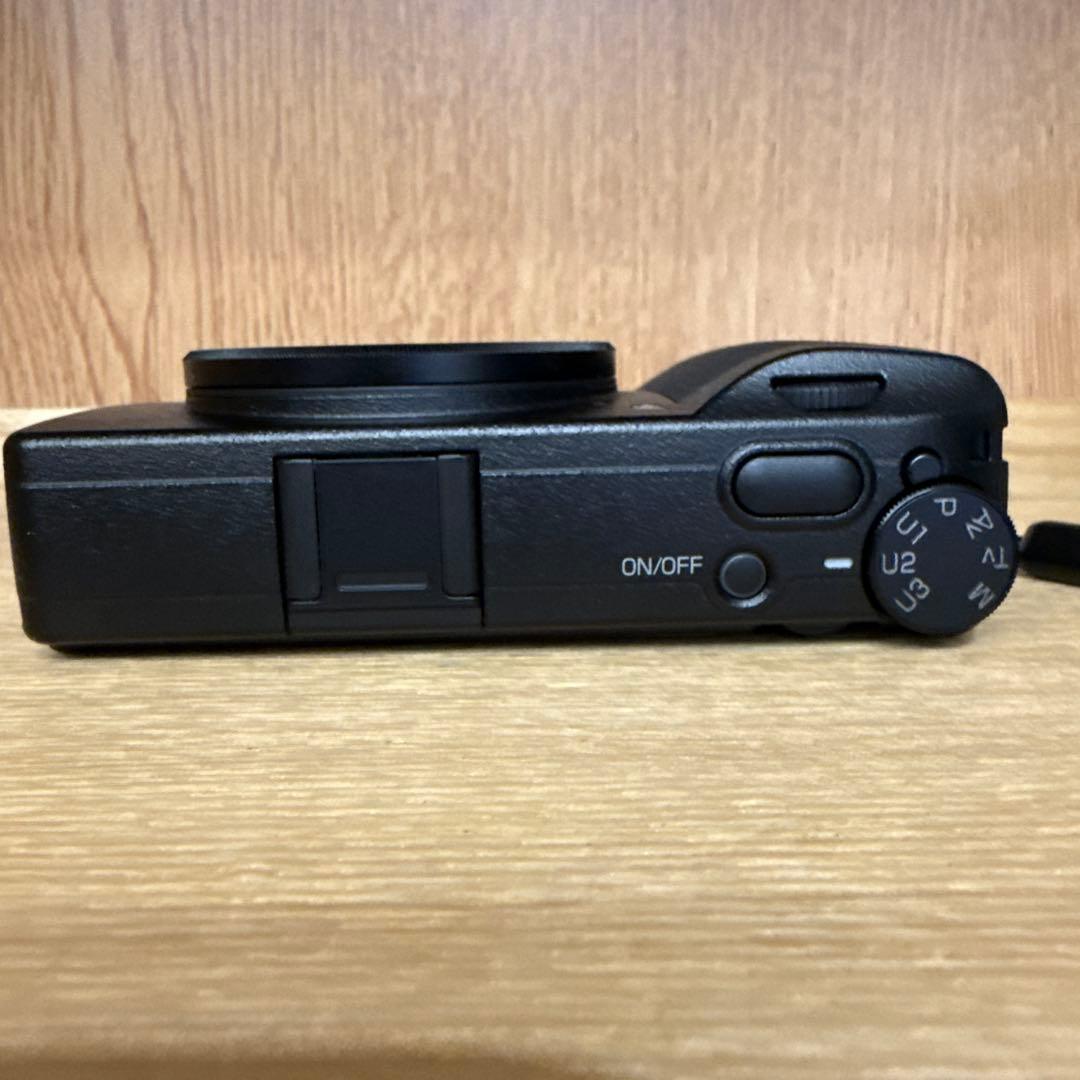 RICOH リコー GR Ⅲ本体　美品 （ケース　充電器　ブルーリング付）