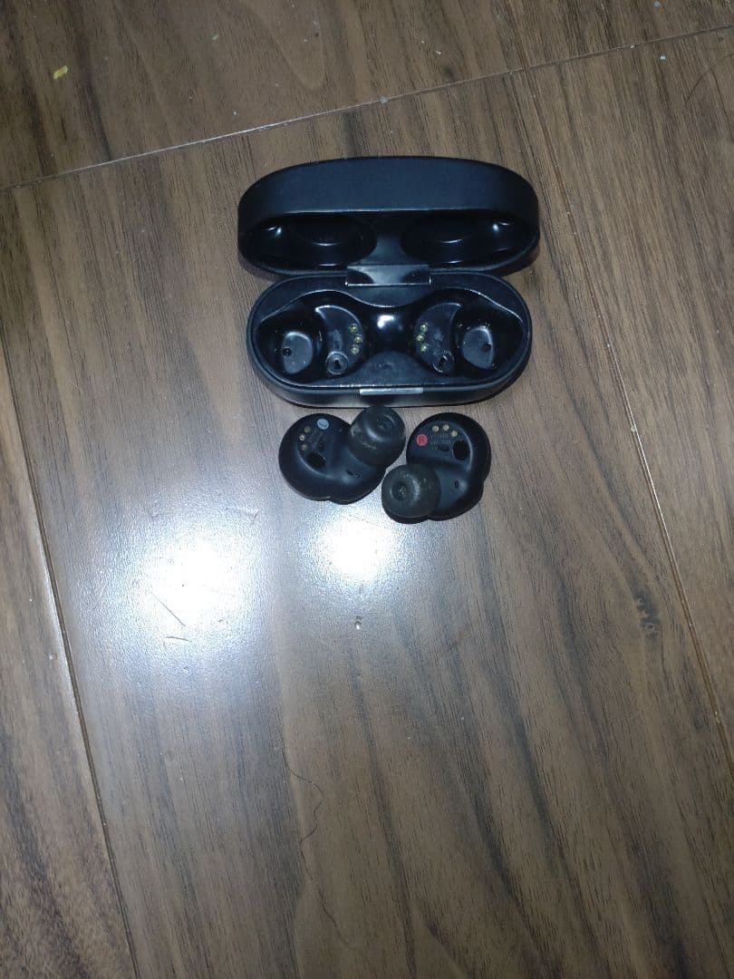 SONY ワイヤレスイヤホンWF-1000XM4 ブラック 充電ケース付き