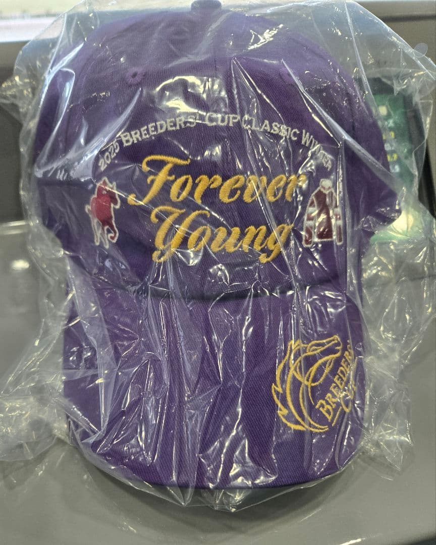 フォーエバーヤング　キャップ新品未開封