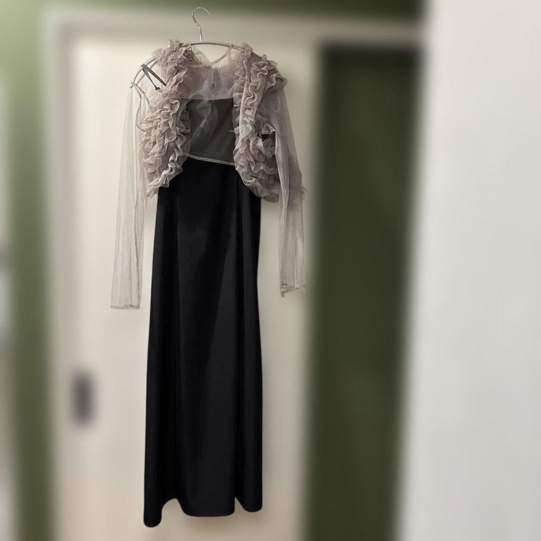 フリル付きジャケットとロングドレスセット