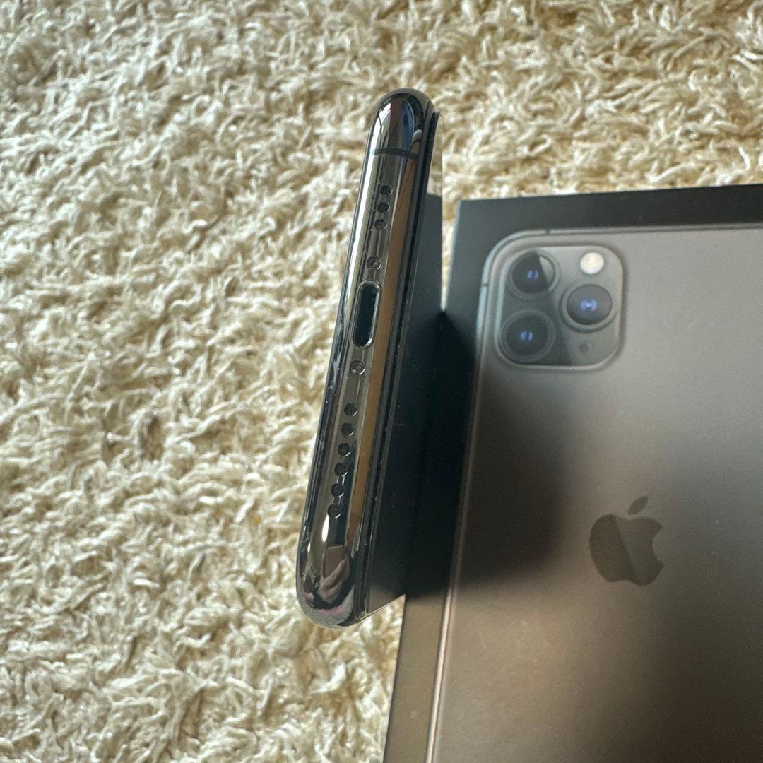 iPhone11プロ　256GB
